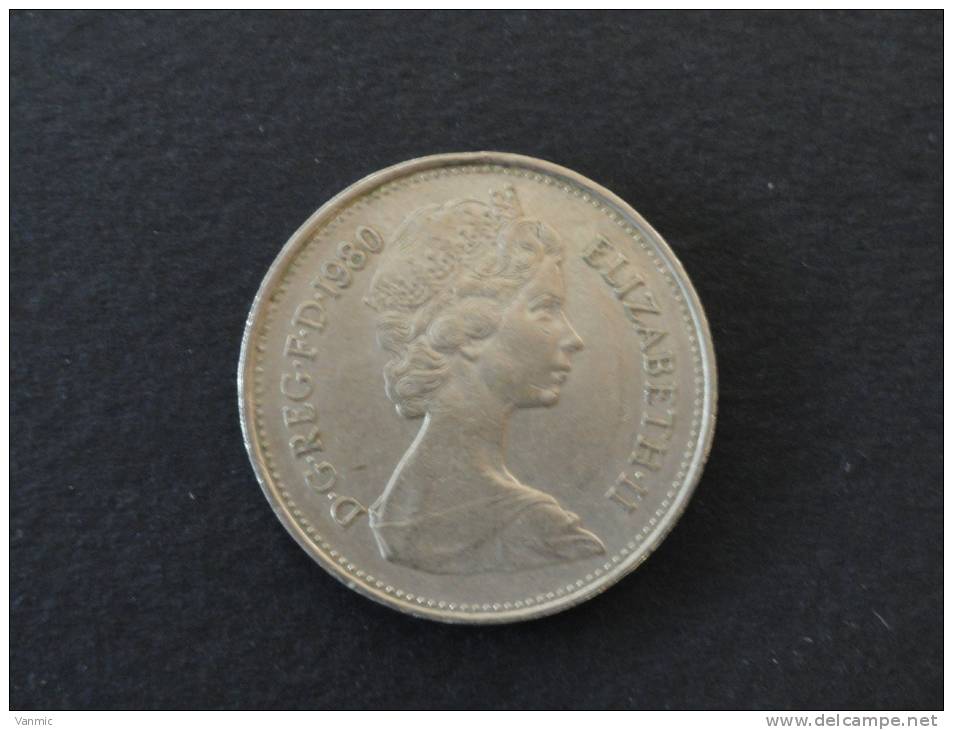 1980 - 5 Pence - Grande Bretagne - 5 Pence & 5 New Pence