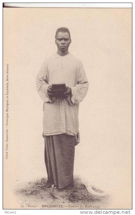 215te-Costumi-Mestieri/Cost Umes/Artisanat-Crafts-Congo Francaise-France-Femme Du Bas Congo-v.1906 - Congo Francese
