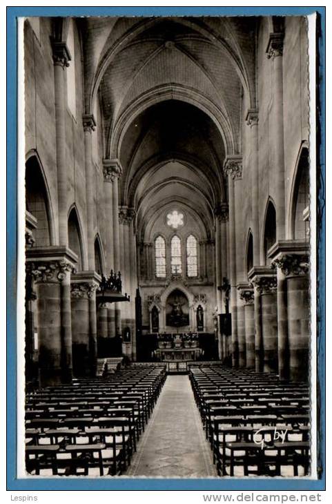 44 - BOURGNEUF En RETZ -- Intérieur De L'Eglise - 1950 - 60 - Bourgneuf-en-Retz