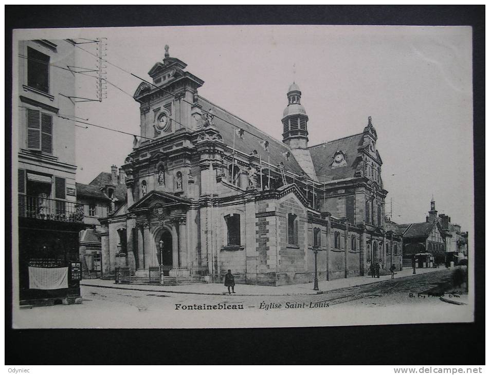 Fontainebleau-Eglise Saint-Louis - Ile-de-France