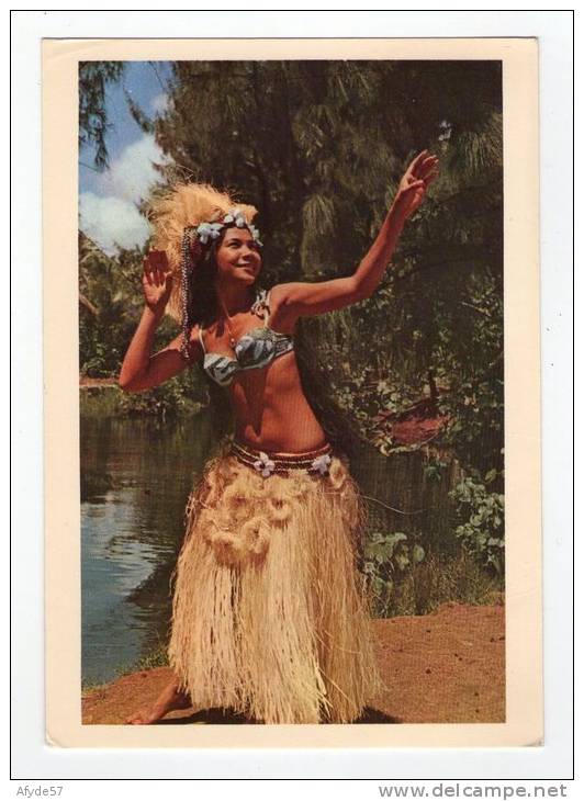 CPM:  TAHITI : Danseuse LEA AVAEMAI - Dans Une Scène Du Film "SORTILEGE TAHITIEN".  (5423) - Polynésie Française
