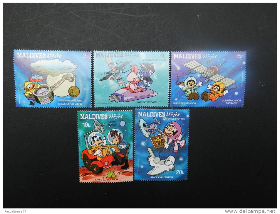 SERIE TIMBRES WALT DISNEY NEUF TTB - Disney