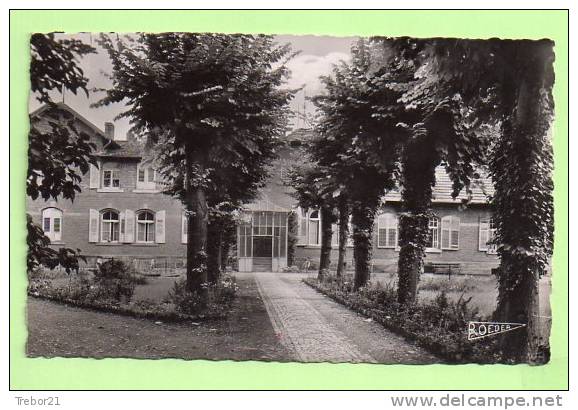 CHATEAU-SALINS -  Lot De Deux Cartes - La Gare & L'Hôpital - Chateau Salins