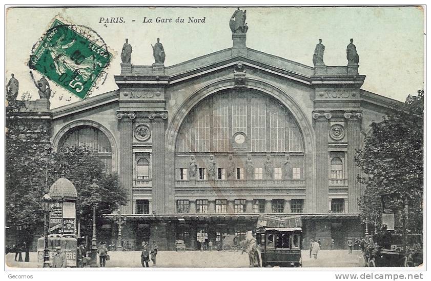 CPA 75 - PARIS - Gare Du Nord - Transport Urbain En Surface