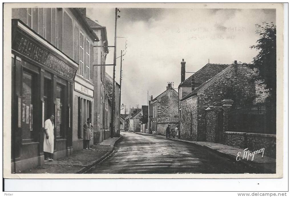 PERTHES EN GATINAIS - Rue De La Planche - Perthes