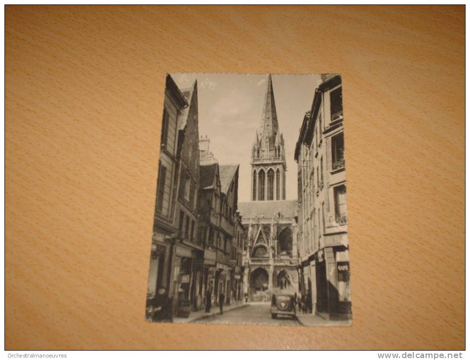 CPA CP CPSM 14 CAEN  Calvados V1935/40 LA RUE MONTOIRE LA POSSONNERIE ET EGLISE SAINT PIERRE Auto ED BELFRANCE VISA 35 - Caen