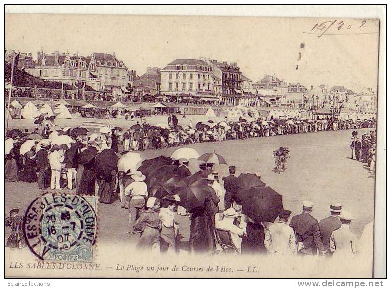 Les Sables D'Olonne    Course De Vélos Sur La Plage      Voir Scan - Sables D'Olonne