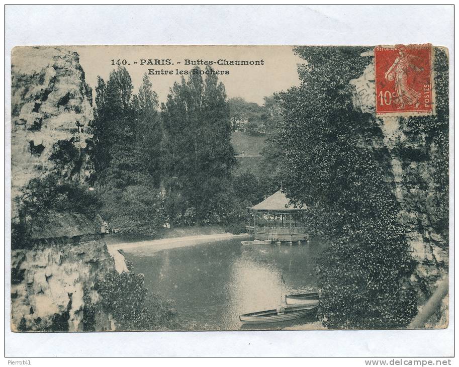 PARIS - Buttes Chaumont - Entre Les Rochers - Arrondissement: 19