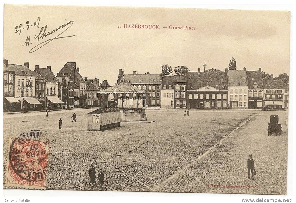 59/ HAZEBROUCK - La Grand Place  - Numero 3 Ou 8 ???? - - Hazebrouck