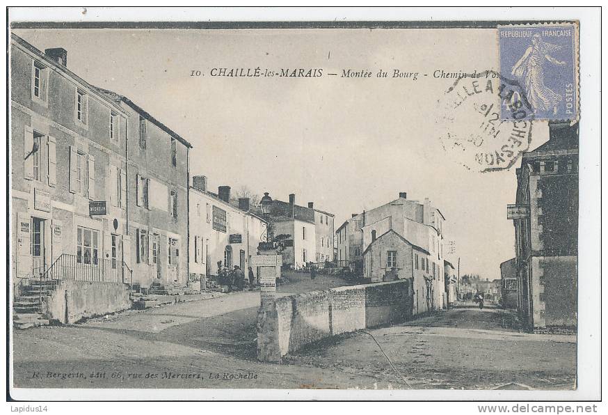 EES. 124 / C P A   - CHAILLE -LES-MARAIS    (85) MONTEE DU BOURG CHEMIN DE ???? - Chaille Les Marais