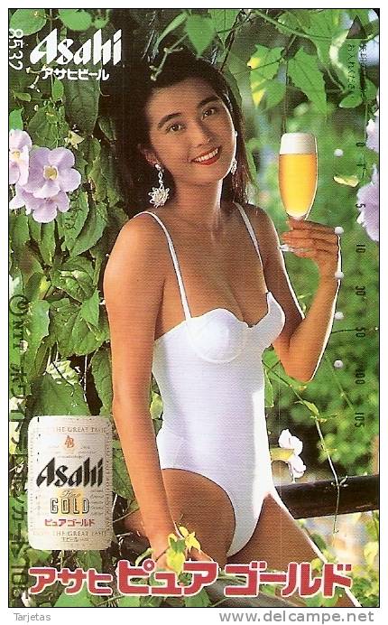 TARJETA DE JAPON DE UNA CHICA SEXI Y CERVEZA ASAHI  (EROTICA-NUDE) BEER - Publicidad