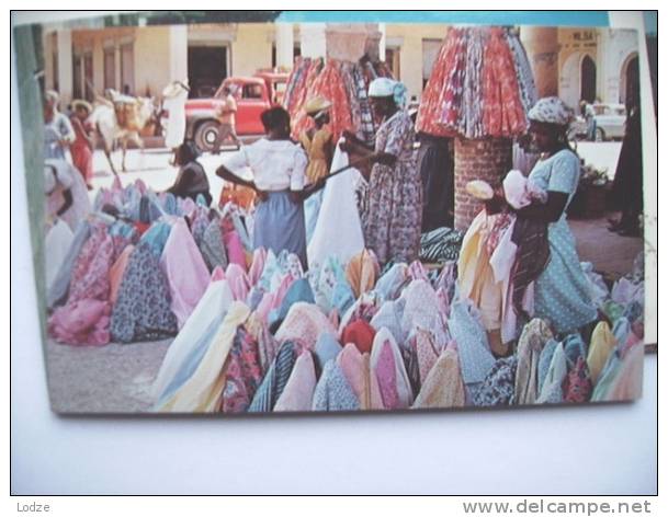 Haïti Port–au–Prince Cloth Vendors - Haïti