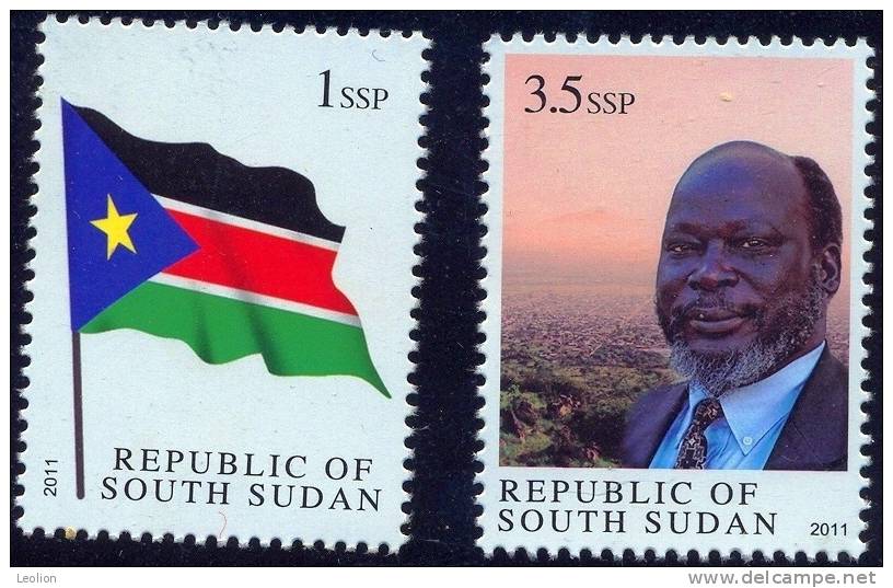 ZUID-SOEDAN   South Sudan - 1st Twee Postzegels: Nationale Vlag En Dr John Garang - Zuid-Soedan