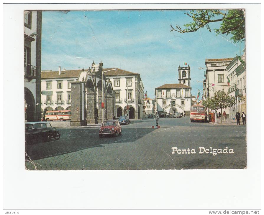 Portugal Cor 17561 - AÇORES - AZORES - PONTA DELGADA - LARGO DA MATRIZ - VÁRIAS DOBRAS - Açores