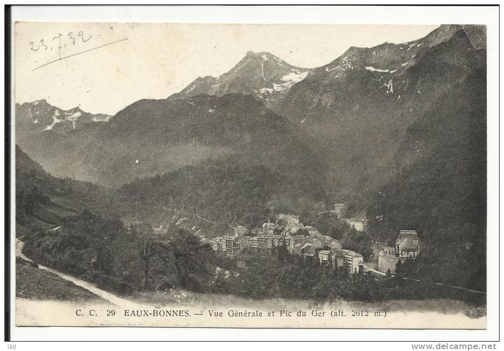 EAUX BONNES , Vue Générale Et Pic Du Ger ( Alt. 2612 M ) , 1932 - Eaux Bonnes