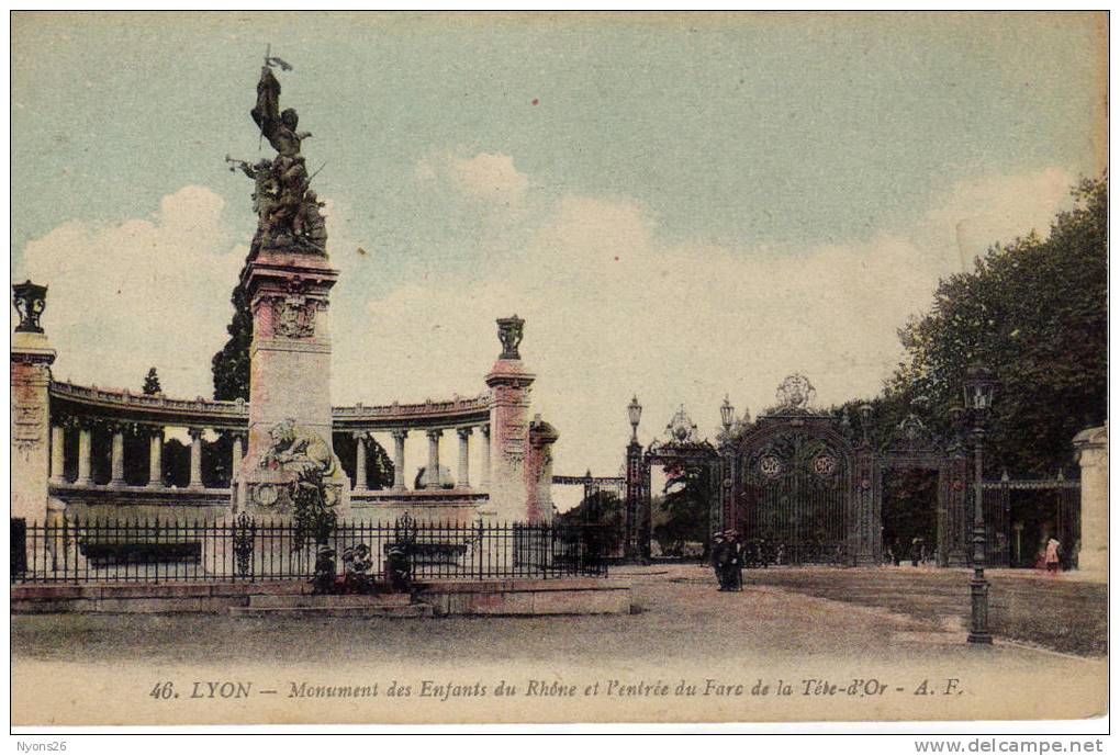 LYON // Monument Des Enfants Du Rhône Et Entrée Du Parc De La Tête-d´Or // ---scans R° Et V° --- - Lyon 8