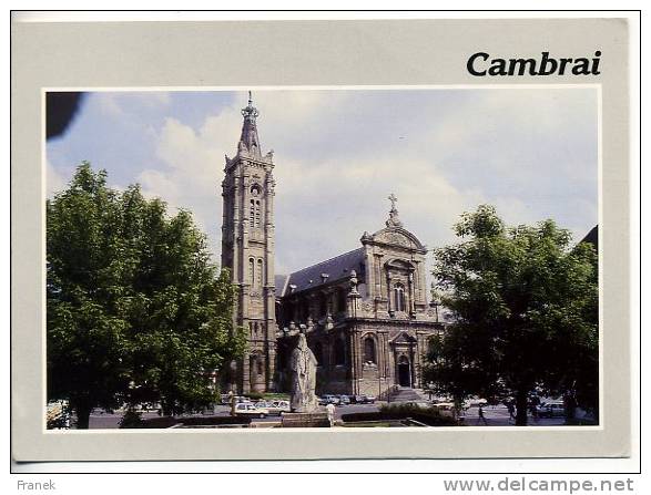 CP59088 - CAMBRAI - La Cathédrale - Cambrai