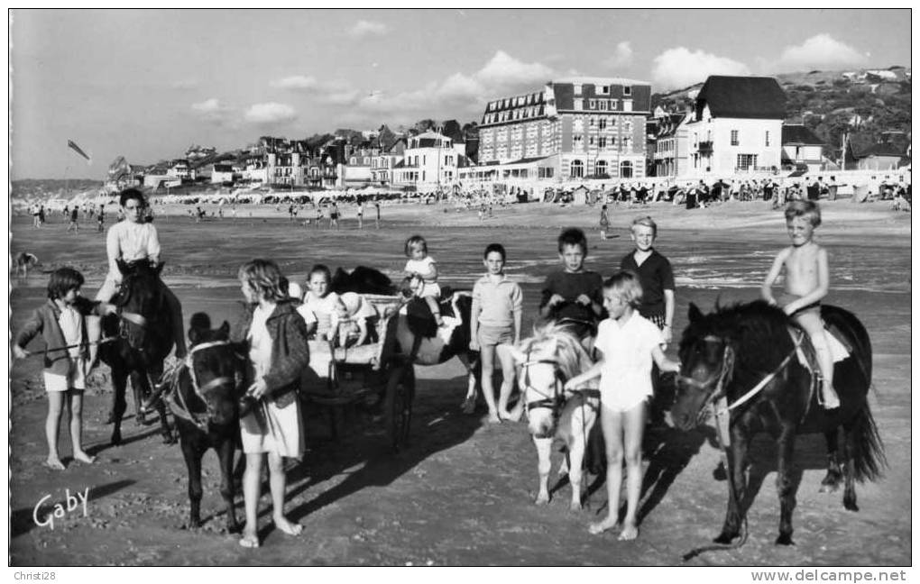 DPT 14 BLONVILLE Sur MER La Plage - La Promenade - Autres & Non Classés