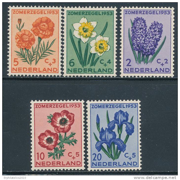 NETHERLANDS1953  FLOWERS SEMI-POSTALS  SC# B238-242 VF MNH - Unused Stamps