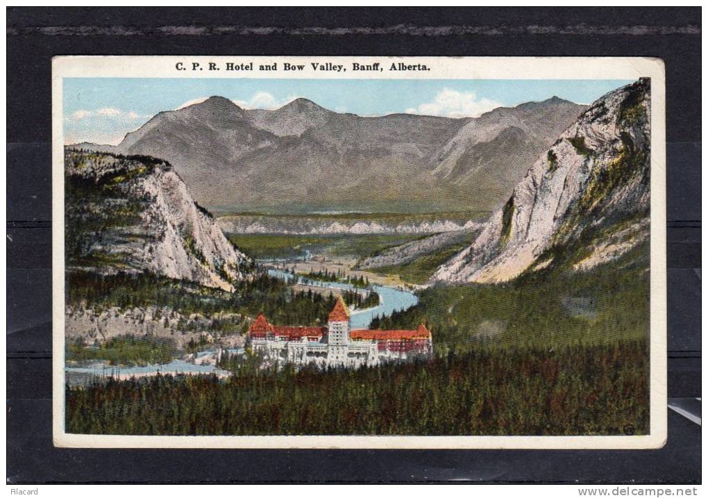 25844   Canada,  Banff,  C.P.R.  Hotel  And  Bow  Valley,  NV  (scritta) - Banff