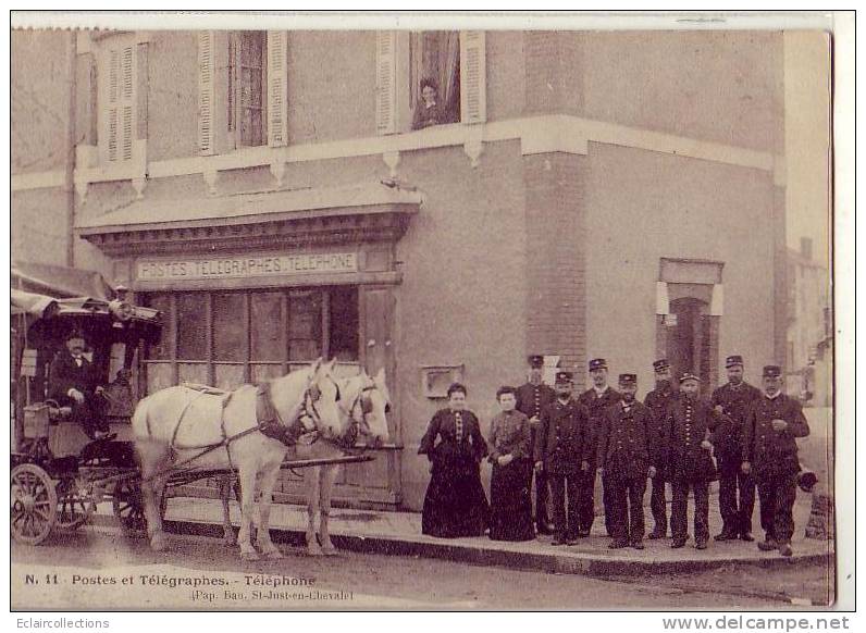 St Just En Chevalet    42      La Poste    Facteurs Et Diligence Postale    Rare (voir Scan) - Autres & Non Classés