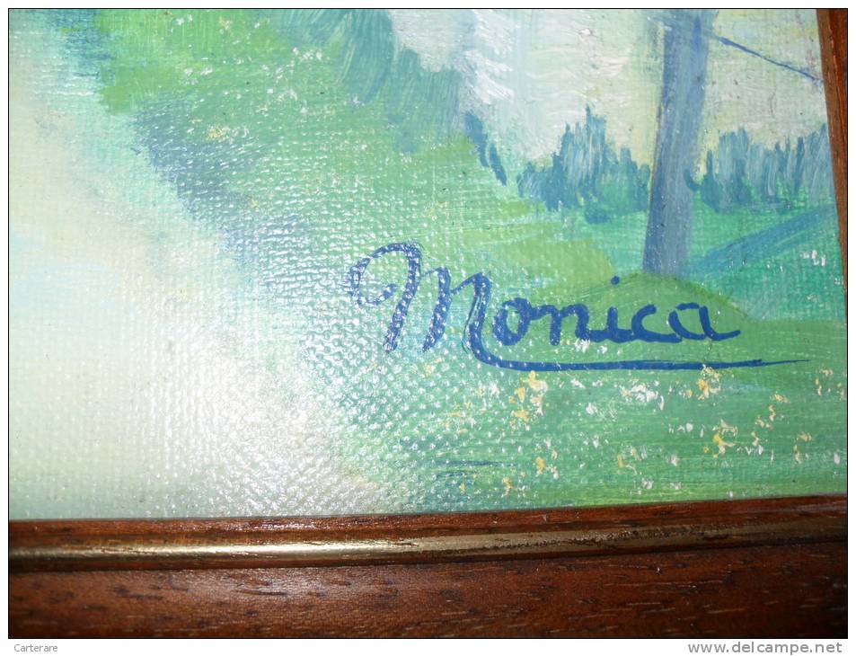 ART,EGLISE,ROUTE DE CAMPAGNE,PRAIRIE,NOYER,BA RRIERE  EN BOIS,PEINTURE SUR TOILE,SIGNEE MONICA - Olieverf