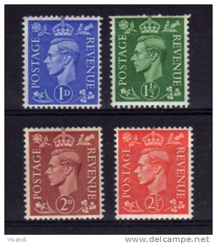 Great Britain - 1951 - Definitives (Sideways Watermark, Bad Perfs 1½d) - MNH - Ungebraucht