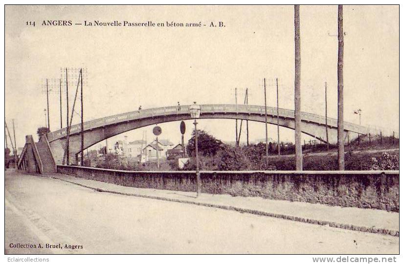 Angers    La Nouvelle Passerelle    Secteur Maitre Ecole  ( Voir Scan ) - Angers