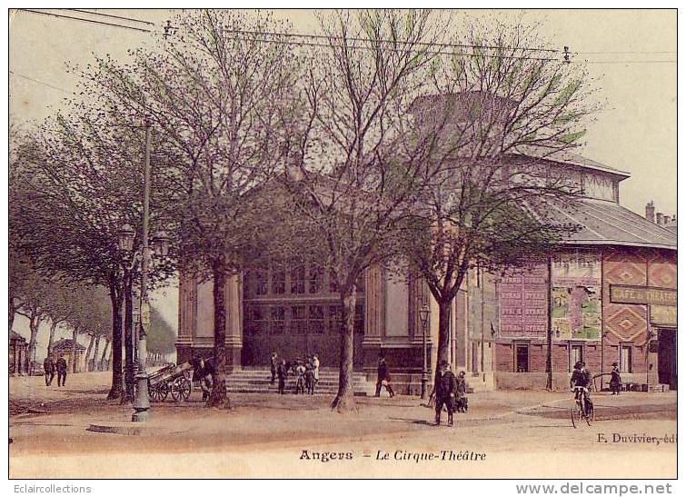 Angers     49       Le  Cirque Théatre  ( Voir Scan ) - Angers