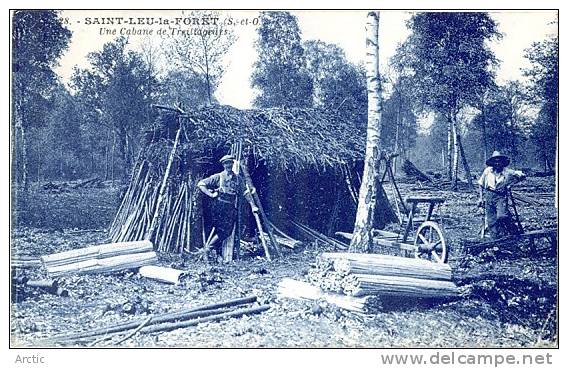 Saint Leu La Foret Une Cabane De Treillageues - Saint Leu La Foret