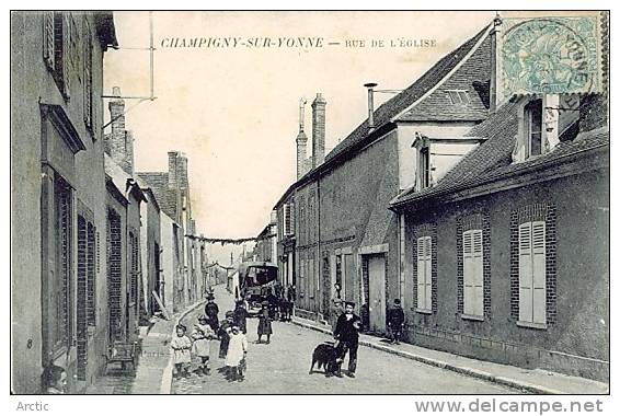 Champigny Sur Yonne Rue De L´eglise - Champs Sur Yonne