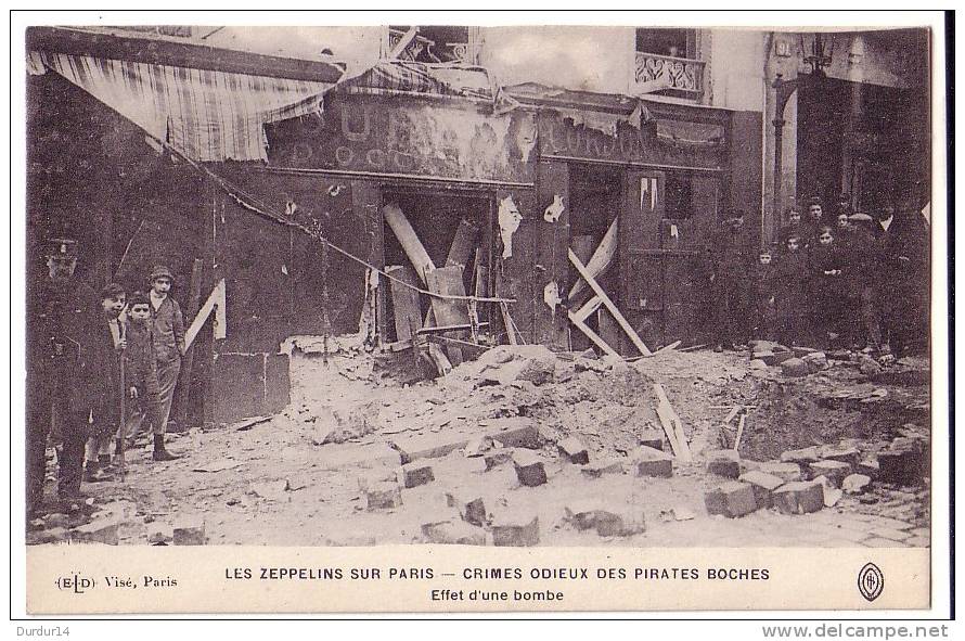 PARIS - Les Zeppelins - Crimes Odieux Des Pirates Boches - Effet D'une Bombe - Lots, Séries, Collections