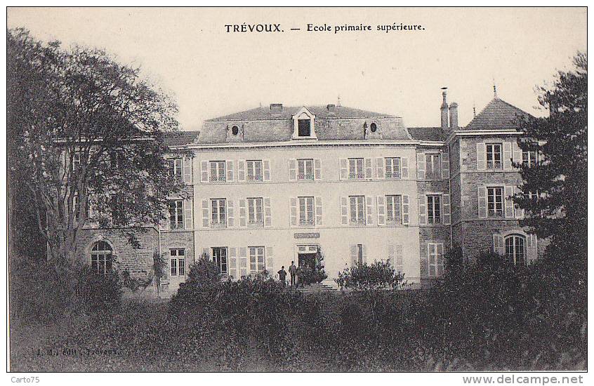 Trévoux  01 -  Ecole - JM Editeur - Trévoux