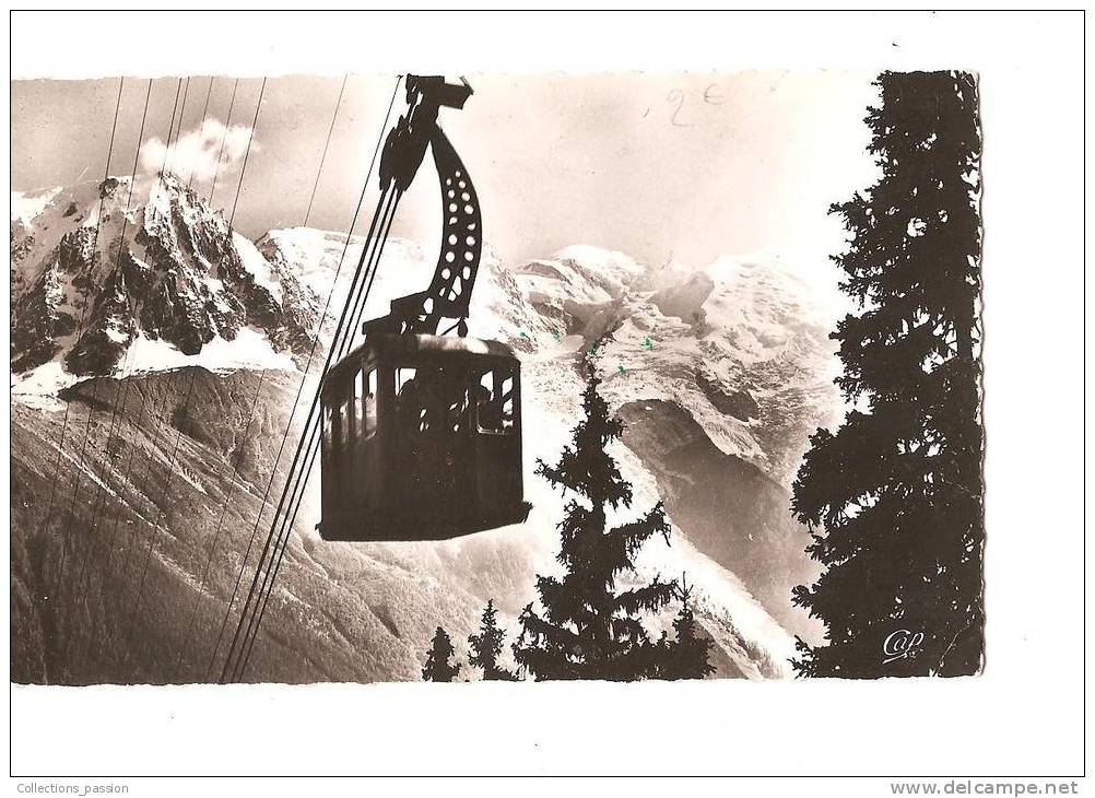 CP, 74, Chamonix-Mont-Blanc, La Benne De Plan-Praz Et Le Mont-Blanc, 1957, Voyagée - Autres & Non Classés