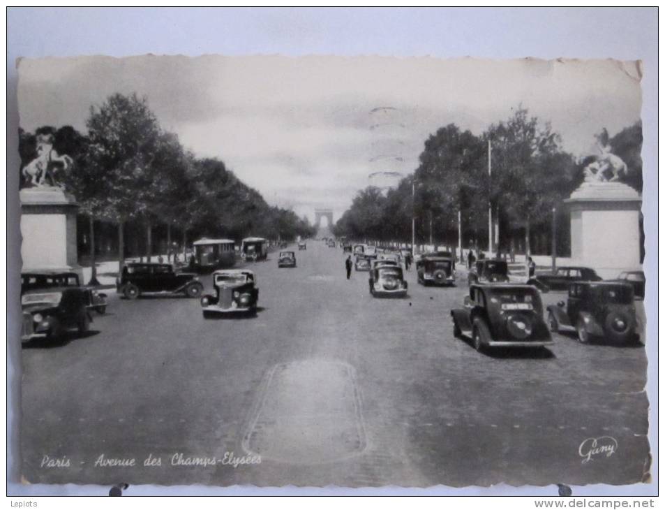 75 - Paris - Aveneue Des Champs Elysées ( Belles Vieilles Voitures ) - 1951 - Scan Recto-verso - Champs-Elysées