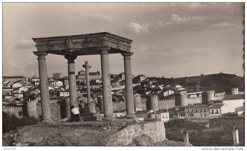 Avila - Los "Cuatro Postes" - Ávila