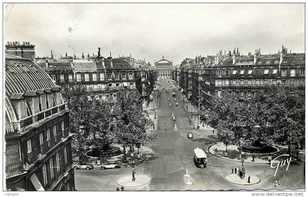 75 . PARIS   .  AVENUE DE L OPERA  . BUS - Konvolute, Lots, Sammlungen