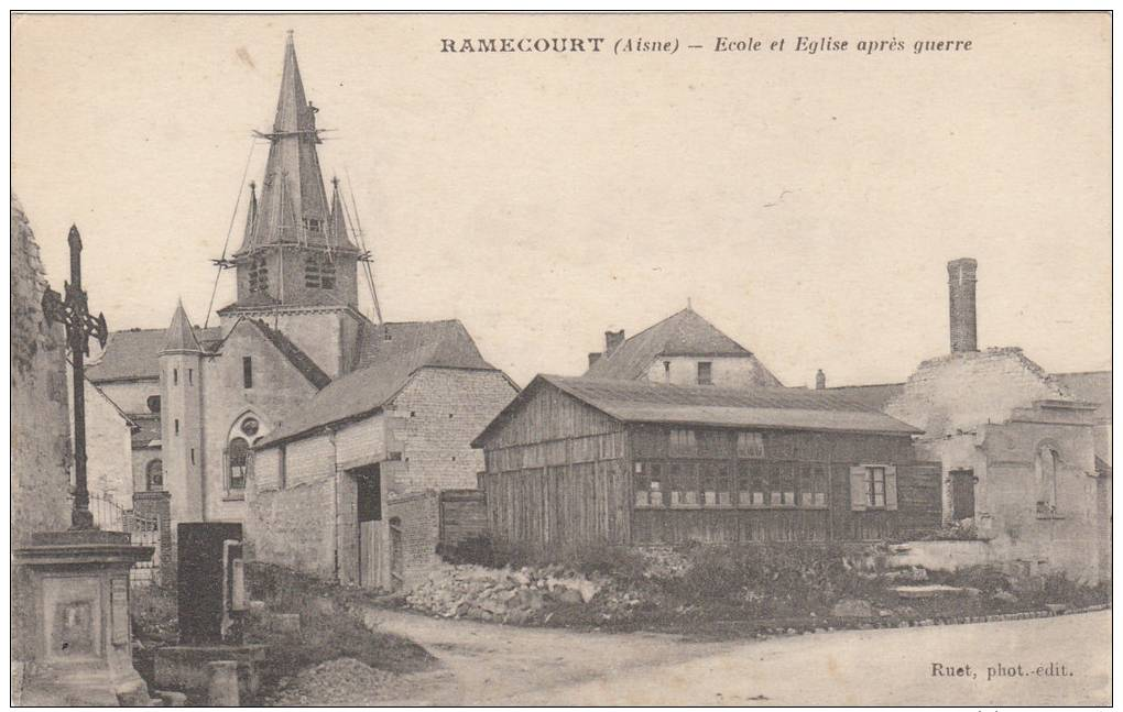 Cpa  Ramecourt. Ecole Et Eglise Après Guerre - Autres & Non Classés