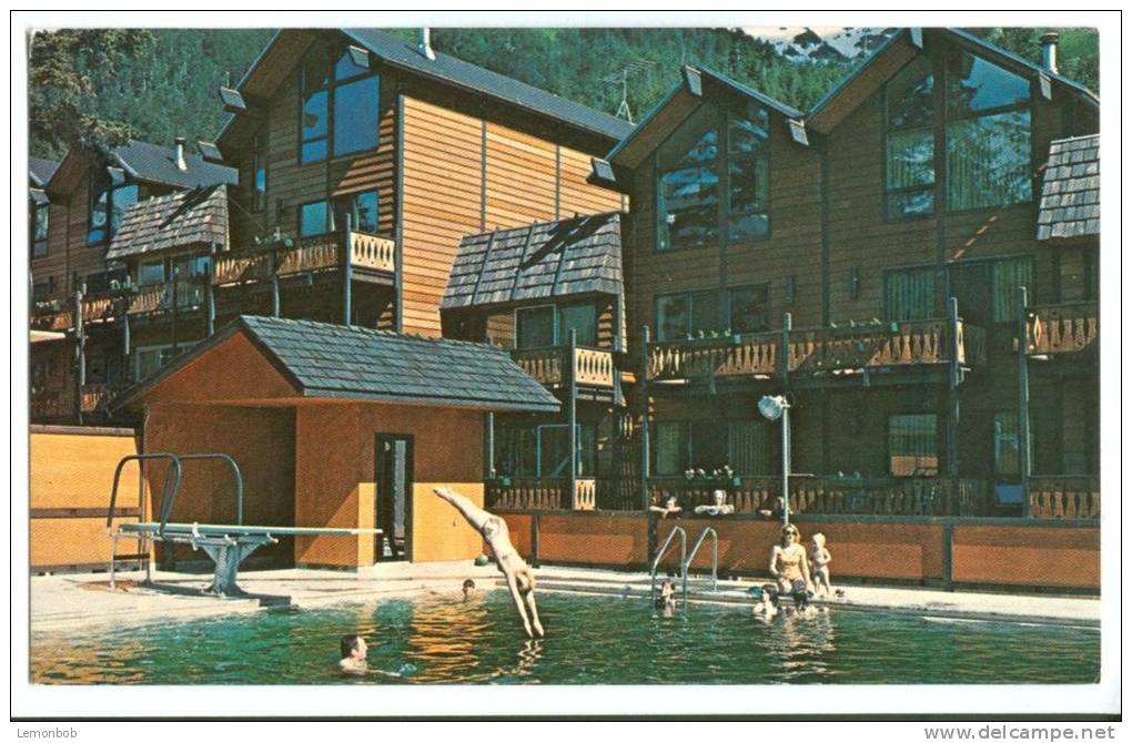 USA, Mt. Alyeska Nugget Inn, Alaska,unused Postcard [P8084] - Other & Unclassified