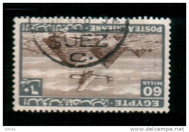 EGYPT / 1933 / AIRMAIL / AIRPLANE / HANDLEY PAGE H.P.42 OVER PYRAMIDS  / POST MARK / SUEZ / VF USED . - Gebruikt