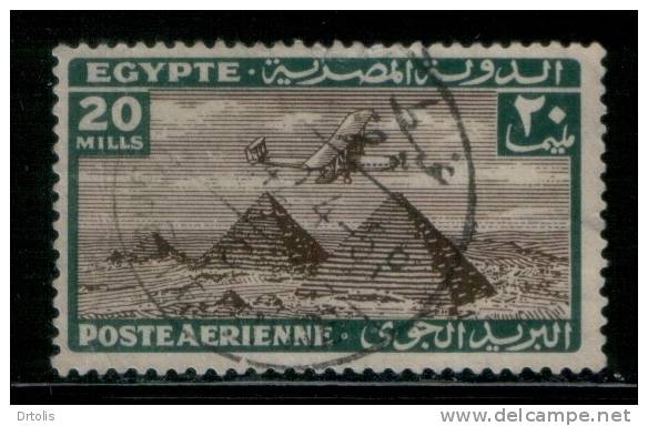 EGYPT / 1933 / AIRMAIL / AIRPLANE / HANDLEY PAGE H.P.42 OVER PYRAMIDS / POST MARK / GAET AL ENAB / VF USED . - Usados