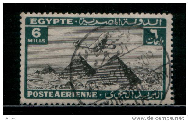 EGYPT / 1933 / AIRMAIL / AIRPLANE / HANDLEY PAGE H.P.42 OVER PYRAMIDS / POST MARK / HOTEL CAN. ( SAVOY CONTINENTAL ) - Oblitérés