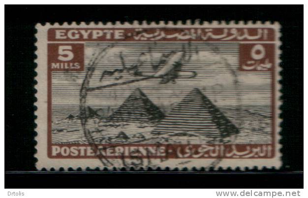 EGYPT / 1933 / AIRMAIL / AIRPLANE / HANDLEY PAGE H.P.42 OVER PYRAMIDS / POST MARK / ISMAELIA / VF USED - Usados