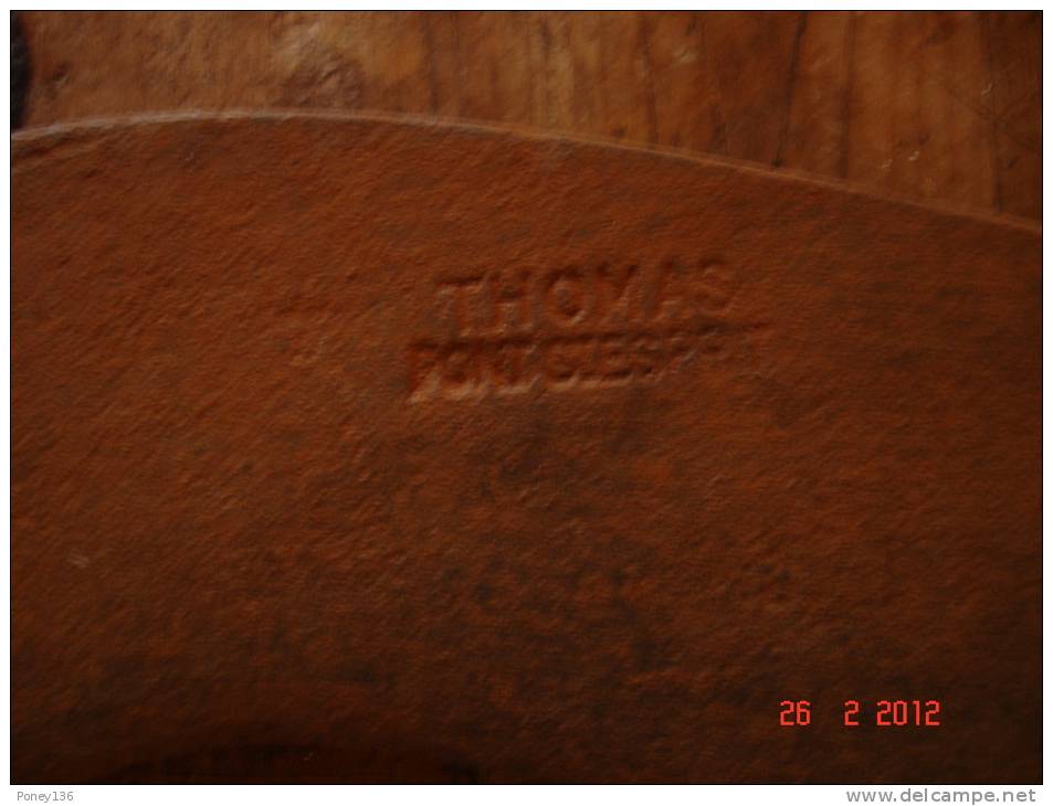Serpette ,manche Cuir, L:40 Cms ,marquée Thomas Pont St Esprit - Blankwaffen