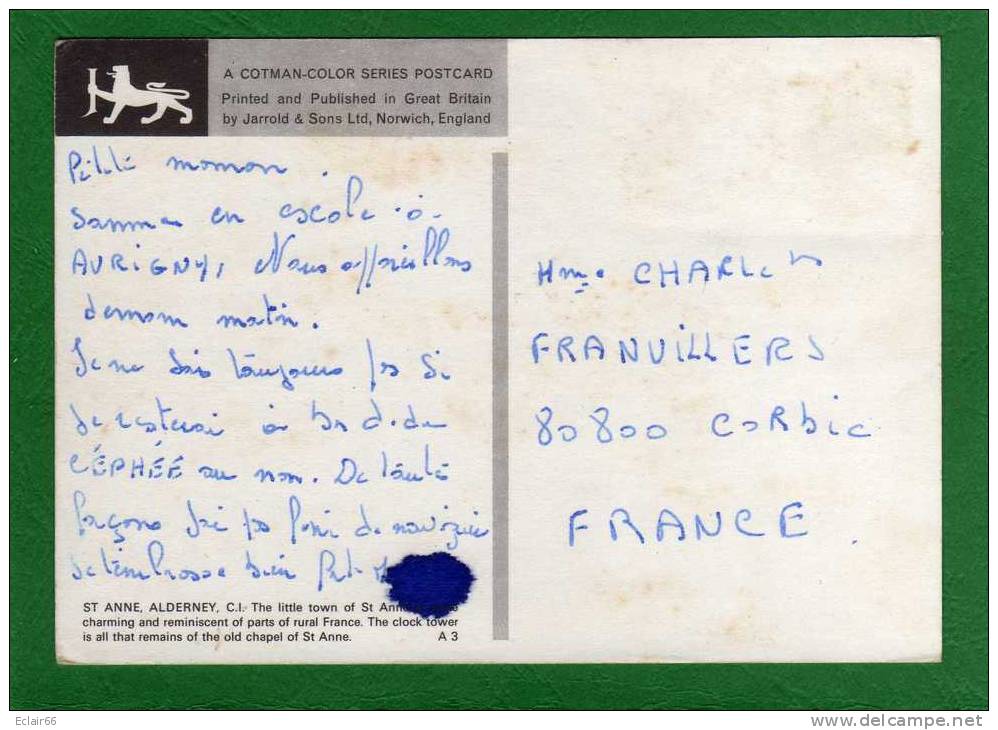 Saint-Anne Est La Capitale Et La Ville  De Alderney Dans Le îles Anglo-Normandes , CPM Année 1960 Voitures D'époque ' - Alderney