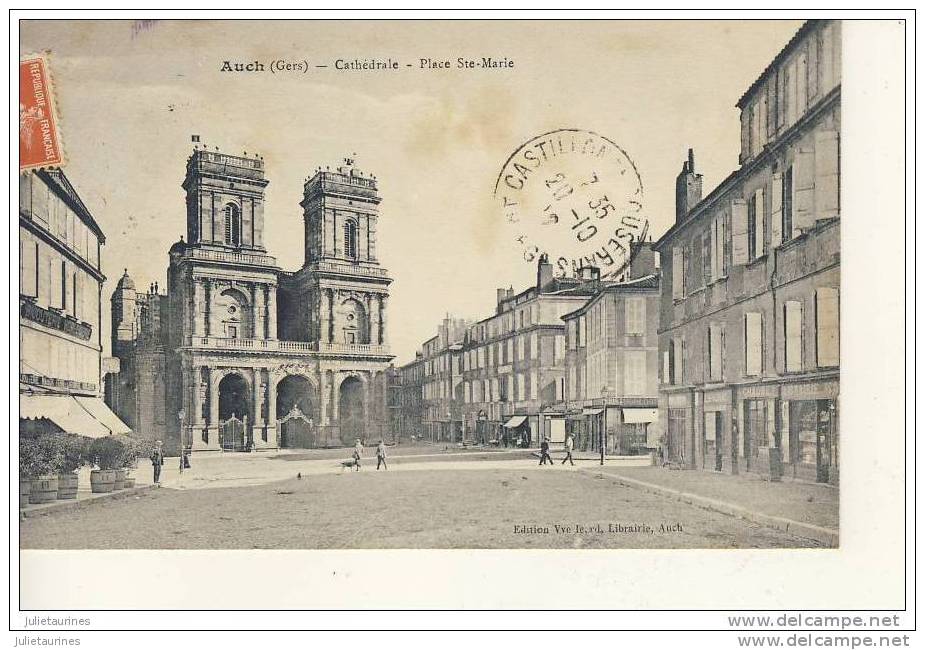 Auch Cathédrale Place Sainte-marie Cpa Bon Etat - Auch