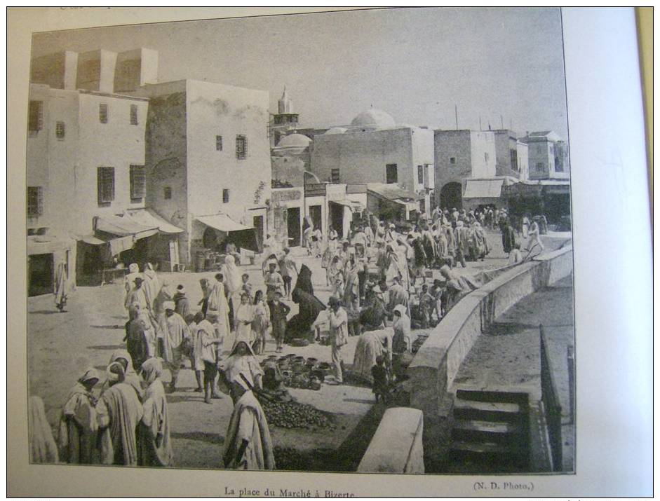 Tunisie , Bizerte , La Place Du Marché - Documents Historiques