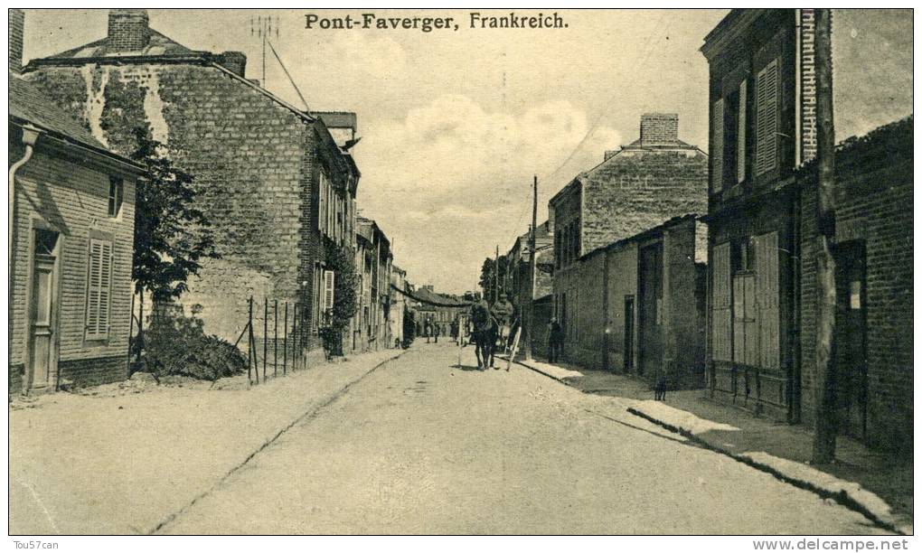 PONT-FAVERGER - MARNE -  PEU COURANTE CPA ANIMEE ECRITE ET VOYAGEE EN FELDPOST. - Autres & Non Classés