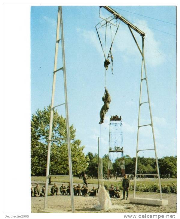 B57924 Parachutistes Paratroops Training Not Used Perfect Shape Back Scan At Request - Paracaidismo