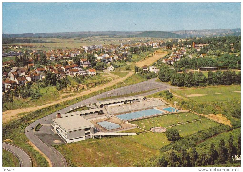 ¤¤  -  FREYMING- MERLEBACH   -  Vue Générale  -  Au Premier Plan : La Piscine Et Le Stade   -  ¤¤ - Freyming Merlebach